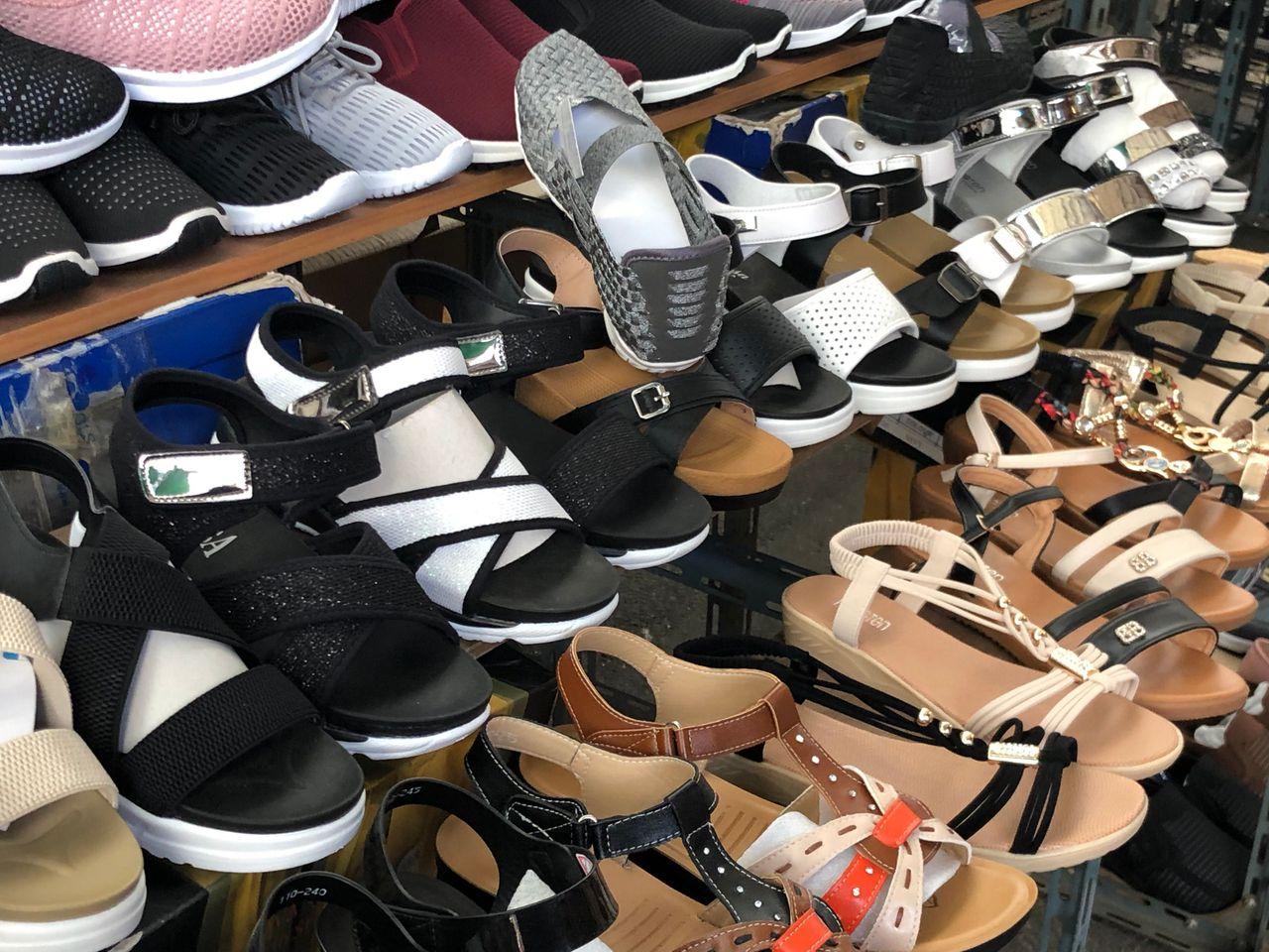 A Visit to the Dongdaemun Shoes Market